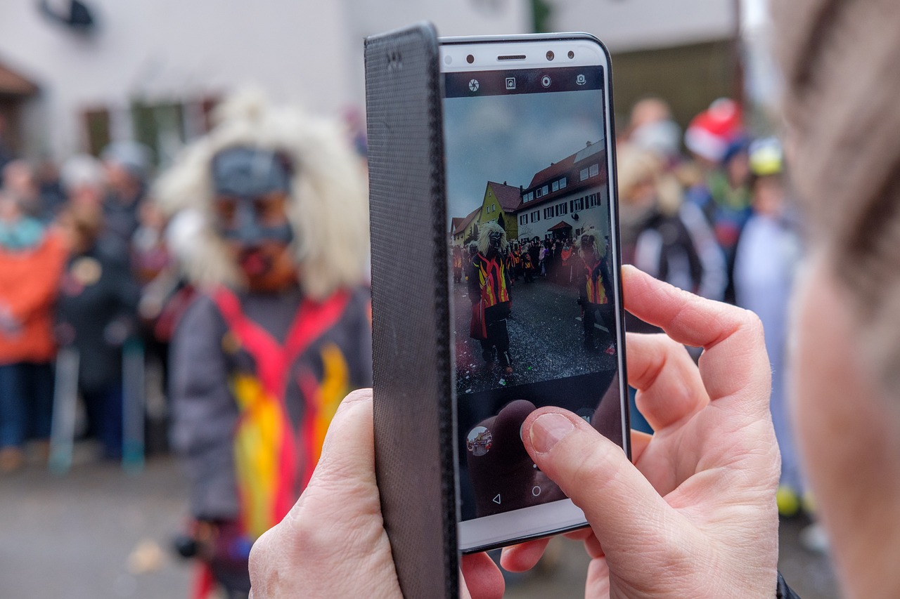 Saiba como proteger seu celular nos dias de Carnaval - Especialista ...